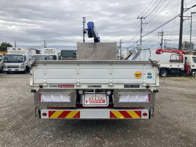 三菱ふそうファイタークレーン4段増トン（6t・8t）[写真10]