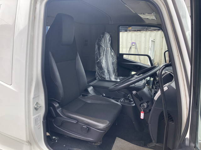 三菱ふそうファイタークレーン4段増トン（6t・8t）[写真33]