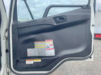 三菱ふそうファイタークレーン4段中型（4t）[写真29]