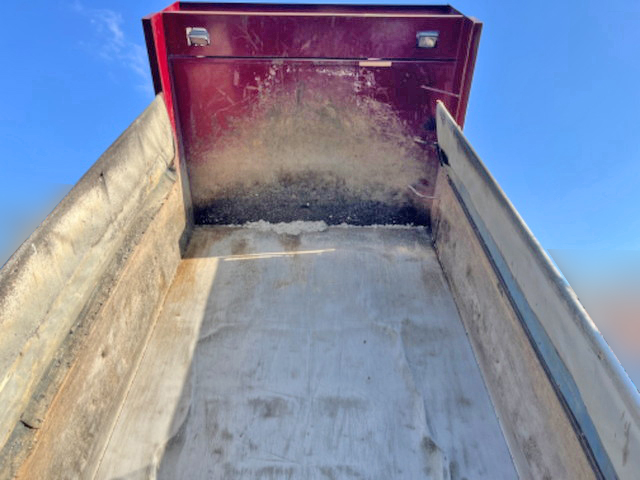 日野レンジャーダンプ増トン（6t・8t）[写真07]