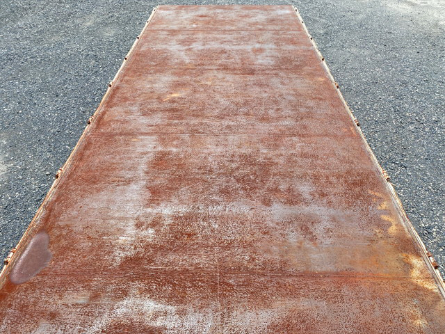 いすゞフォワード平ボディ中型（4t）[写真12]