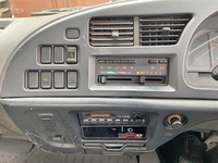 いすゞフォワード平ボディ中型（4t）[写真34]