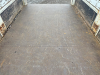 いすゞエルフ平ボディ小型（2t・3t）[写真13]