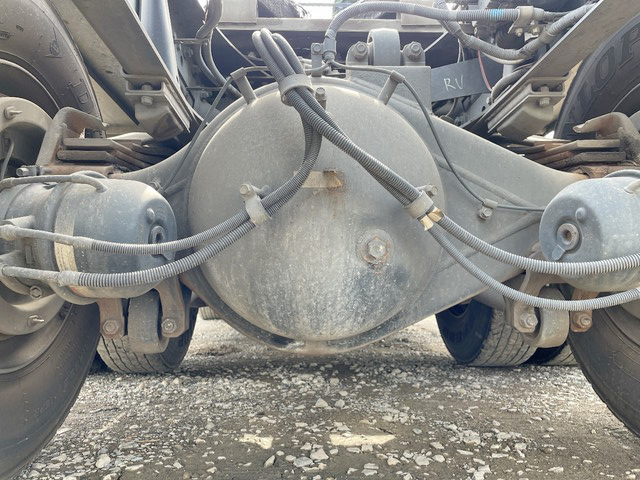 三菱ふそうスーパーグレートトレーラーヘッド（トラクターヘッド）大型（10t）[写真21]