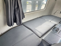 三菱ふそうスーパーグレートトレーラーヘッド（トラクターヘッド）大型（10t）[写真31]