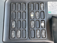 三菱ふそうスーパーグレートトレーラーヘッド（トラクターヘッド）大型（10t）[写真37]