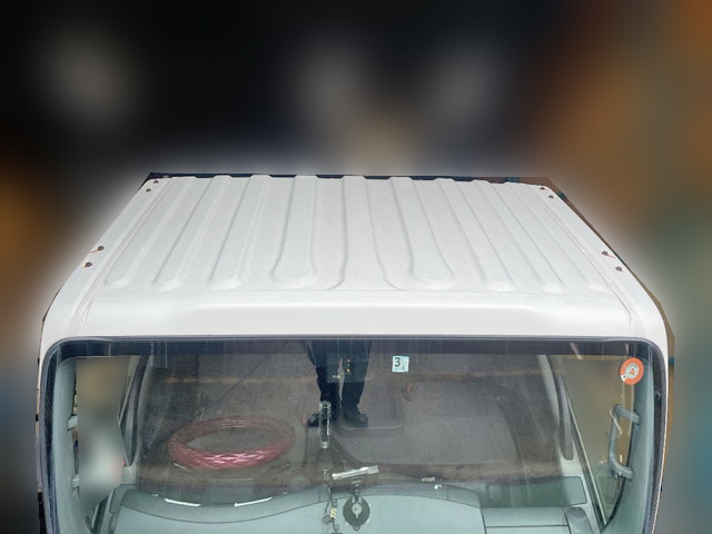 いすゞエルフアルミバン小型（2t・3t）[写真05]