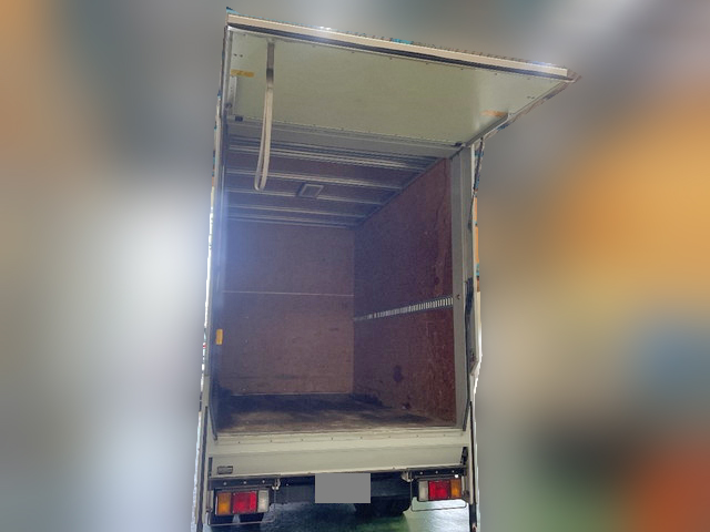 いすゞエルフアルミバン小型（2t・3t）[写真09]