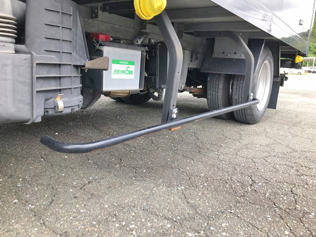 日産アトラスパネルバン小型（2t・3t）[写真17]