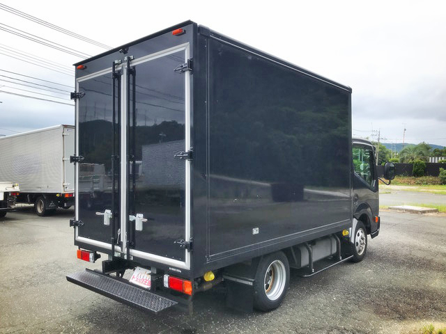 日産アトラスパネルバン小型（2t・3t）[写真02]