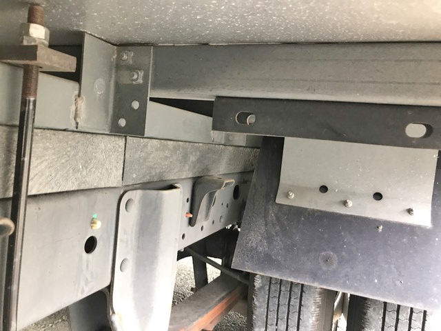 日産アトラスパネルバン小型（2t・3t）[写真20]