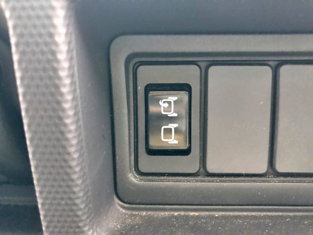 日産アトラスパネルバン小型（2t・3t）[写真35]