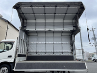 トヨタダイナ幌ウイング小型（2t・3t）[写真12]