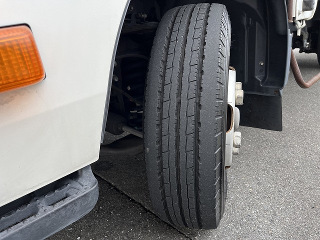 トヨタダイナ幌ウイング小型（2t・3t）[写真19]