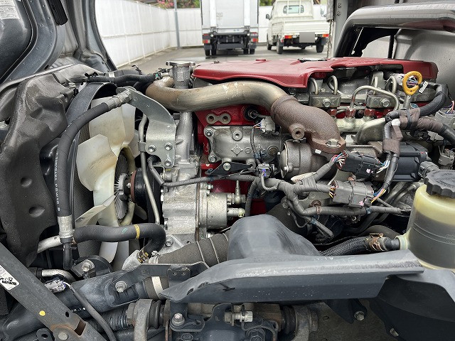 トヨタダイナ幌ウイング小型（2t・3t）[写真25]