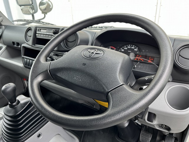 トヨタダイナ幌ウイング小型（2t・3t）[写真36]