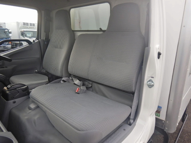 トヨタダイナ冷凍車（冷蔵車）小型（2t・3t）[写真10]