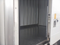 トヨタダイナ冷凍車（冷蔵車）小型（2t・3t）[写真07]