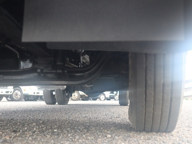 いすゞフォワードセーフティローダー中型（4t）[写真22]