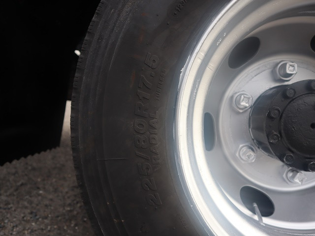 いすゞフォワードセーフティローダー中型（4t）[写真29]