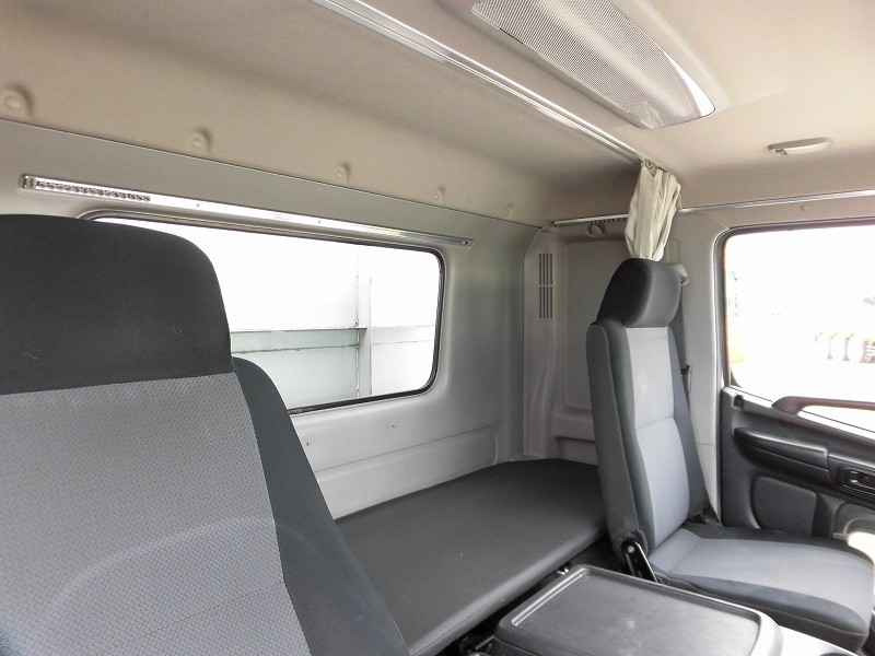 日野レンジャーアルミブロック中型（4t）[写真10]