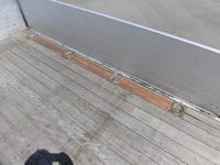 日野レンジャーアルミブロック中型（4t）[写真21]