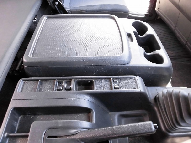 日野レンジャーアルミブロック中型（4t）[写真25]