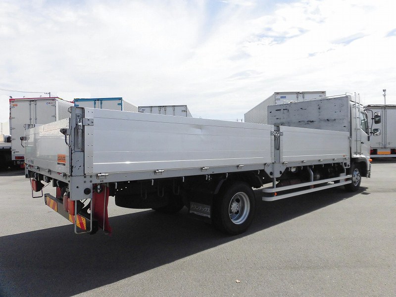 日野レンジャーアルミブロック中型（4t）[写真04]