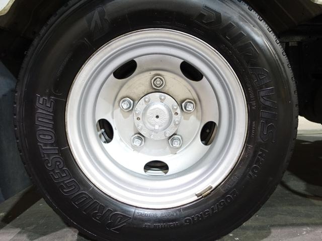 日野デュトロアルミバン小型（2t・3t）[写真28]