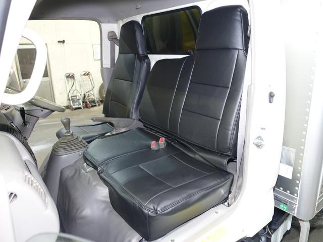 日野デュトロアルミバン小型（2t・3t）[写真31]