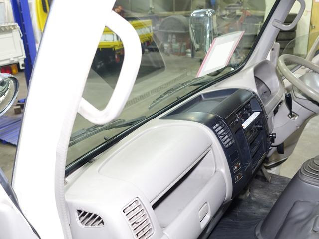 日野デュトロアルミバン小型（2t・3t）[写真34]