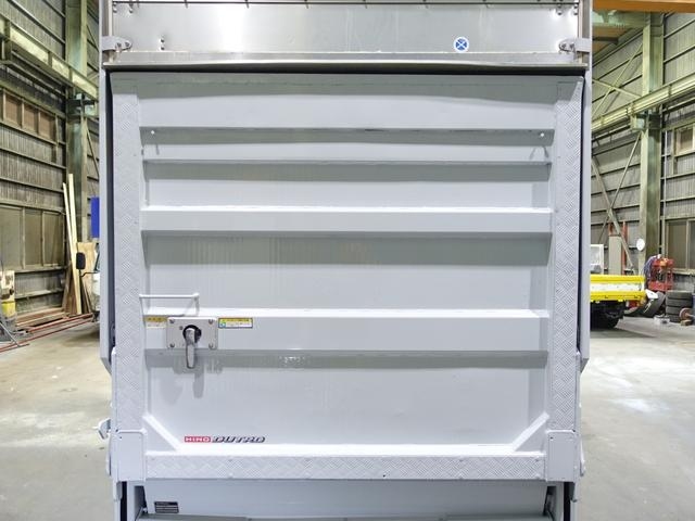 日野デュトロアルミバン小型（2t・3t）[写真09]