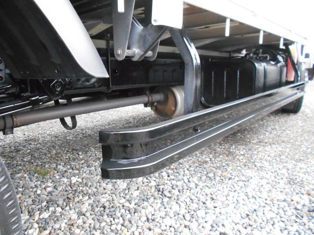 トヨタトヨエース平ボディ小型（2t・3t）[写真28]