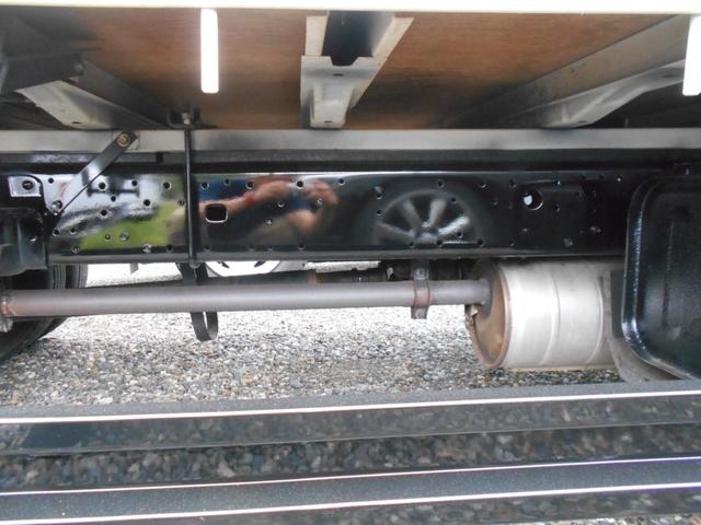 トヨタトヨエース平ボディ小型（2t・3t）[写真31]