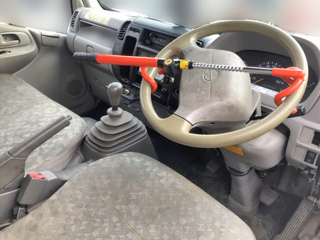 日野デュトロ高所作業車小型（2t・3t）[写真24]