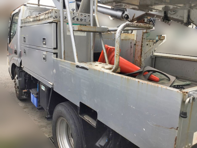 日野デュトロ高所作業車小型（2t・3t）[写真08]