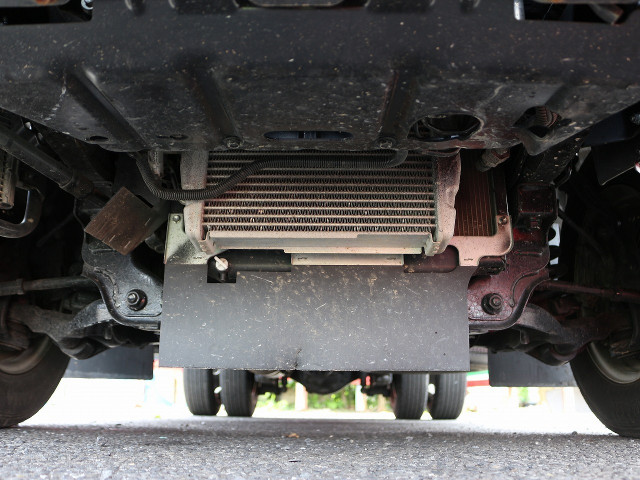 日野デュトロ平ボディ小型（2t・3t）[写真17]