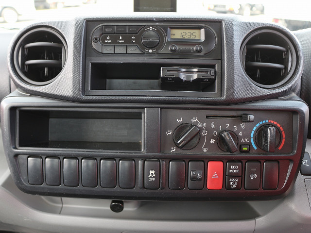 日野デュトロ平ボディ小型（2t・3t）[写真31]