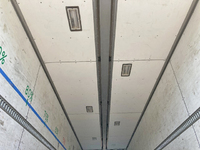 いすゞギガアルミウイング大型（10t）[写真10]