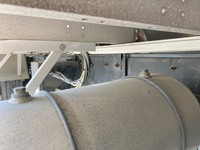 いすゞギガアルミウイング大型（10t）[写真21]