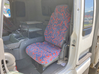 いすゞギガアルミウイング大型（10t）[写真30]