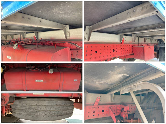 三菱ふそうキャンターアルミバン小型（2t・3t）[写真21]