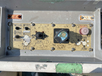 いすゞエルフ高所作業車小型（2t・3t）[写真14]