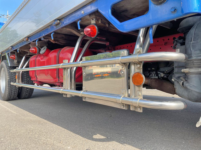 いすゞエルフアルミブロック小型（2t・3t）[写真19]