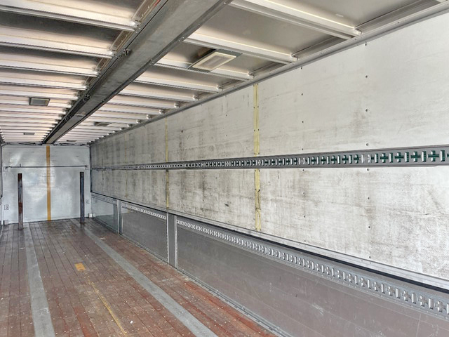 日本フルハーフその他の車種ウイングトレーラー大型（10t）[写真11]