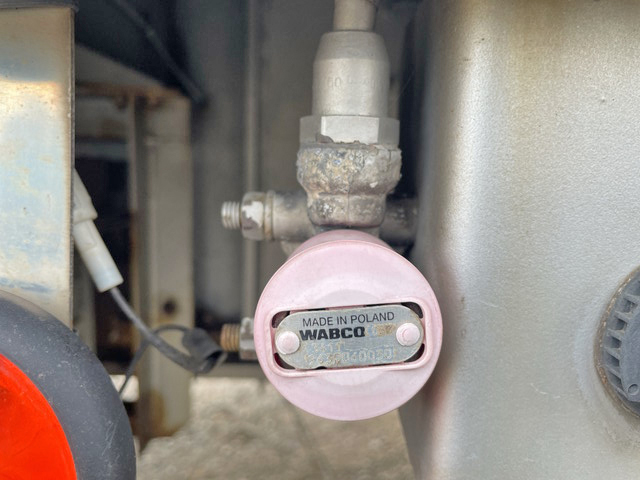 日本フルハーフその他の車種ウイングトレーラー大型（10t）[写真27]