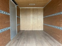 三菱ふそうキャンターアルミバン小型（2t・3t）[写真14]