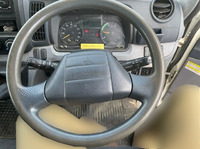 三菱ふそうキャンターアルミバン小型（2t・3t）[写真23]