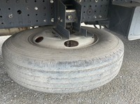 三菱ふそうキャンターアルミバン小型（2t・3t）[写真32]