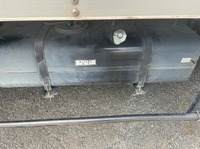 三菱ふそうキャンターアルミバン小型（2t・3t）[写真34]